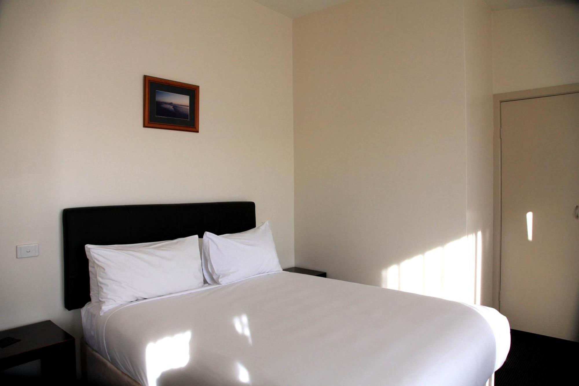 Travellers Motor Village Νιούκασλ Δωμάτιο φωτογραφία